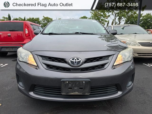 2012 Toyota Corolla LE photo 2