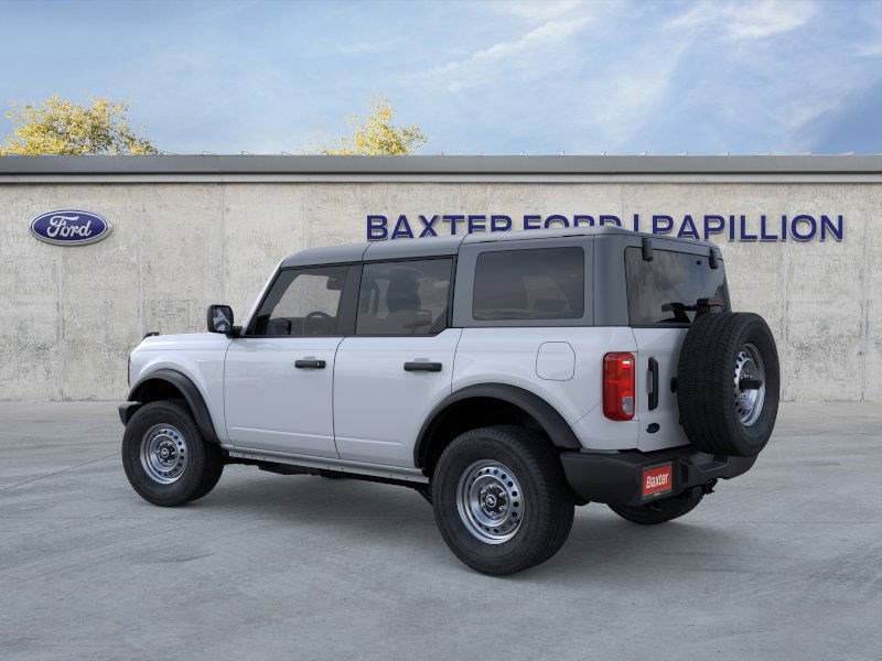 2025 Ford Bronco Base photo 13