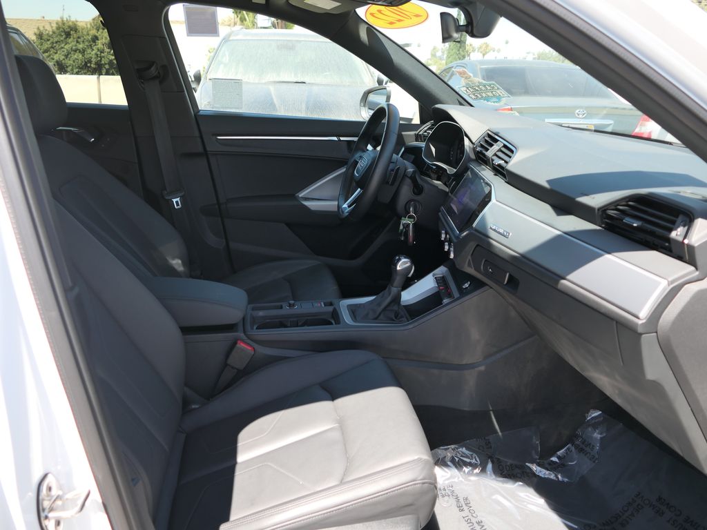 2022 Audi Q3 Premium S line photo 22