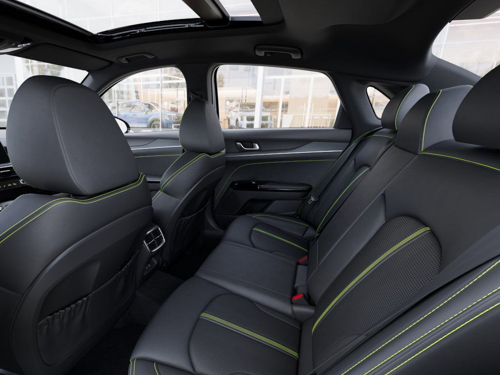 2026 Kia K5 GT photo 17