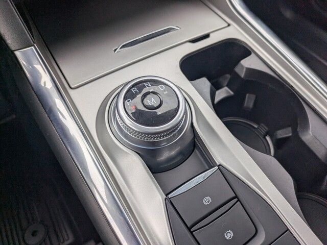 2020 Ford Explorer ST photo 26
