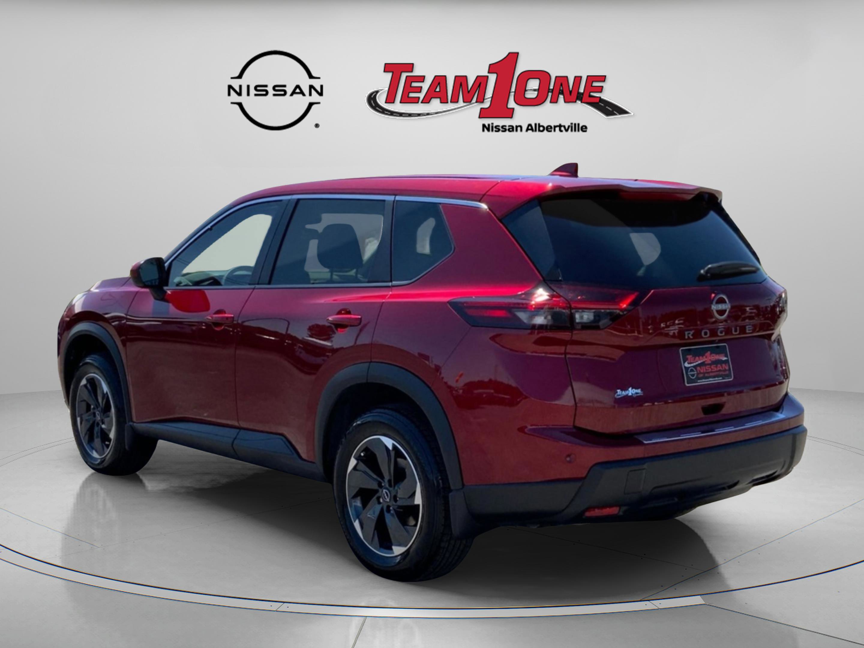2025 Nissan Rogue SV photo 3