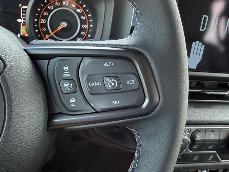 2025 Jeep Wrangler Sport S photo 12