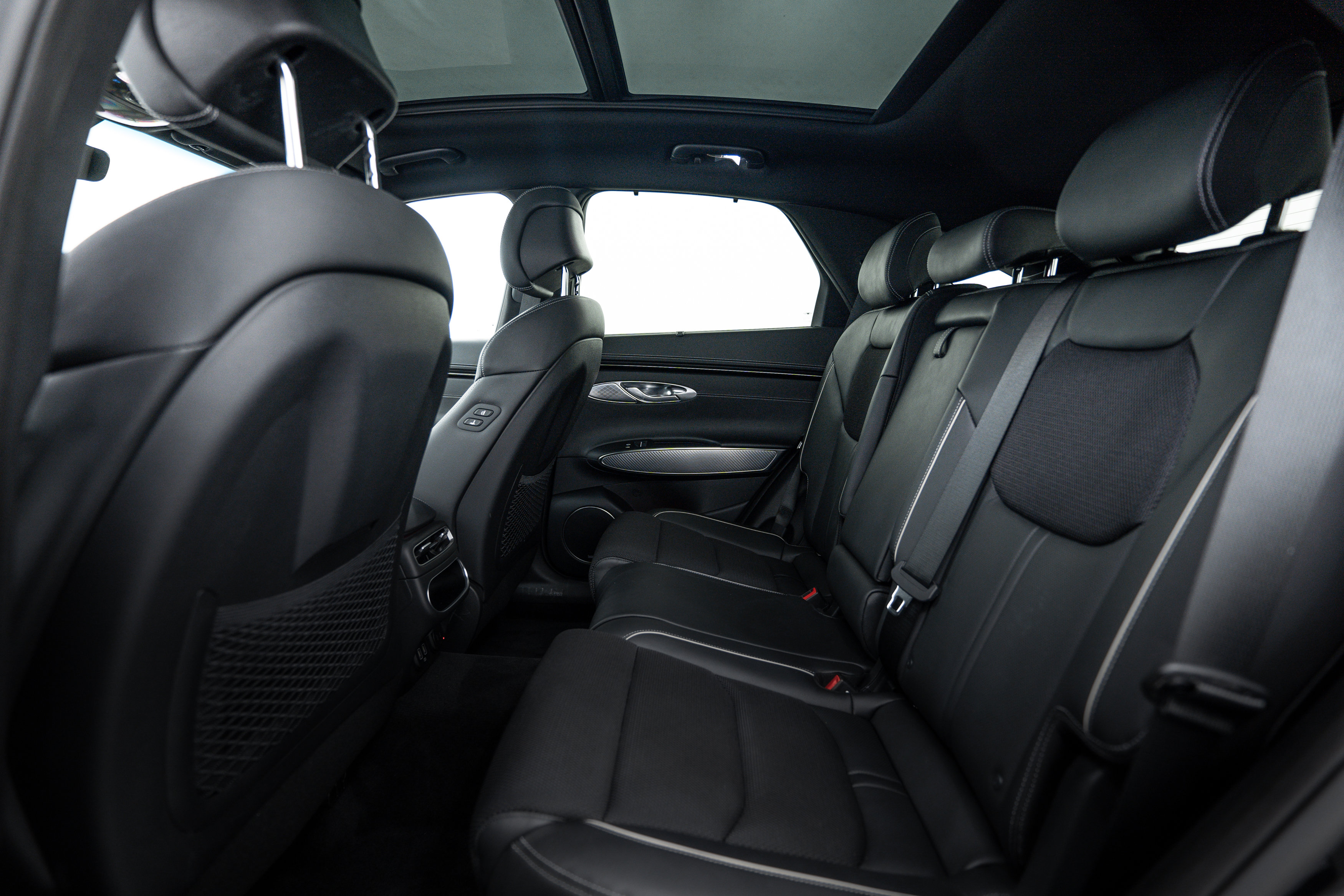 2022 Genesis GV70 2.5T photo 13