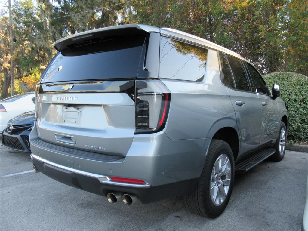 2025 Chevrolet Tahoe Premier photo 4