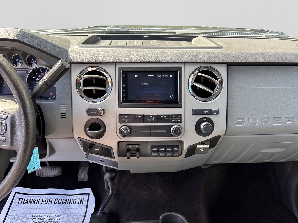 2015 Ford F-250 photo 15