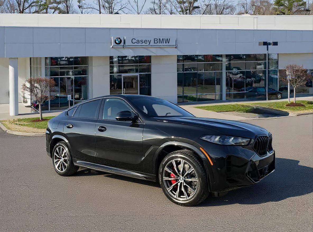 2026 BMW X6 40i's photo