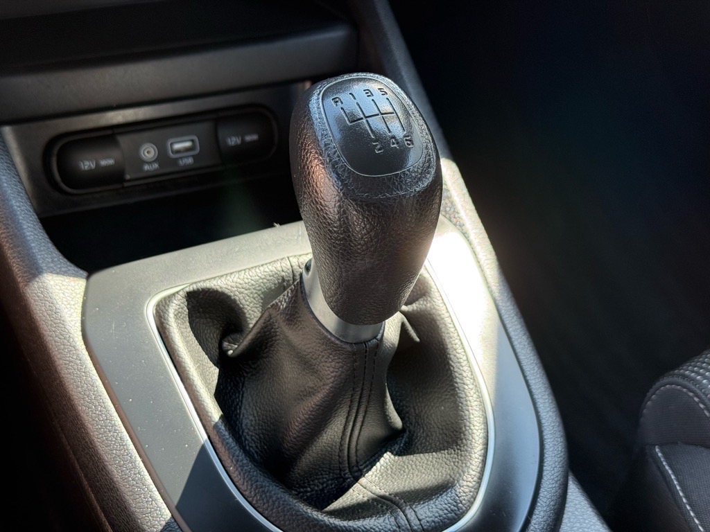 2021 Kia Forte FE LXS photo 15