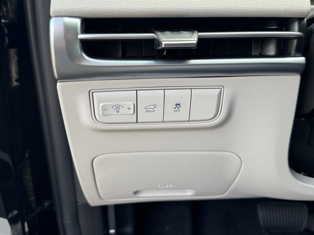 2025 Hyundai Tucson SEL Convenience photo 10