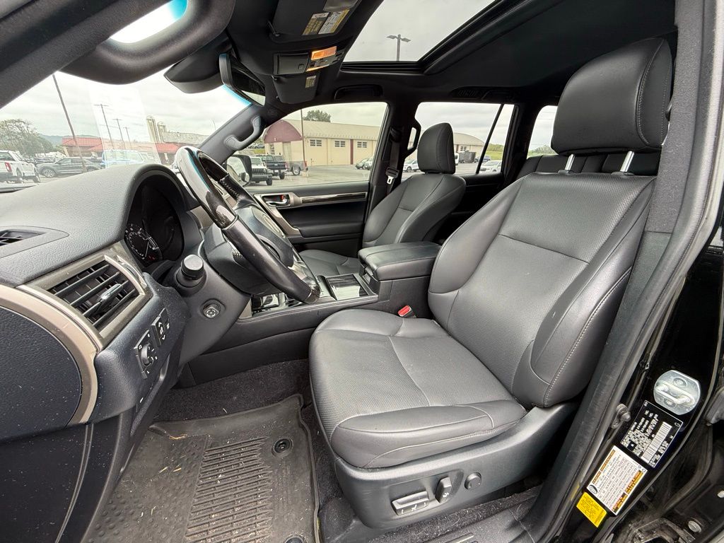 2021 Lexus GX 460 photo 4