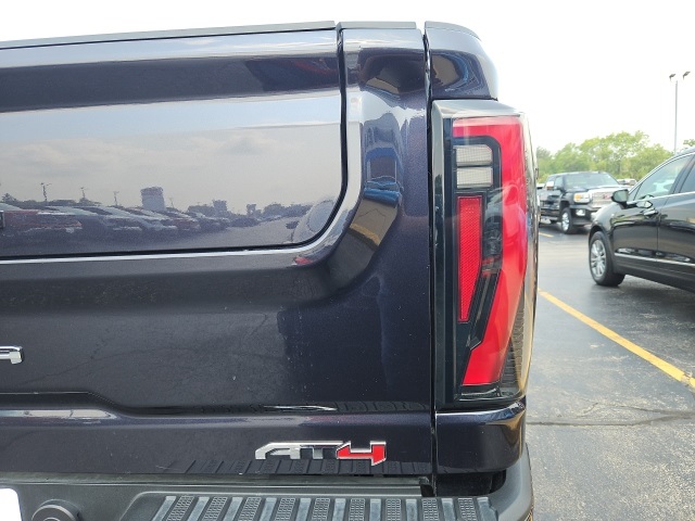 2024 Gmc Sierra HD AT4 photo 4