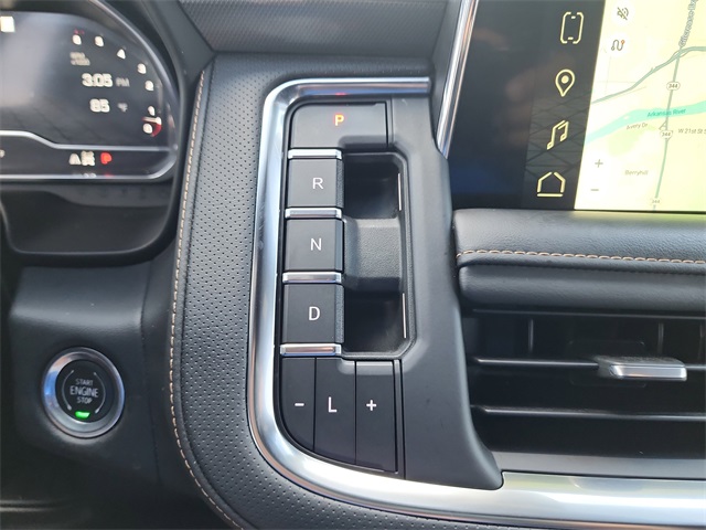 2022 Gmc Yukon XL AT4 photo 25