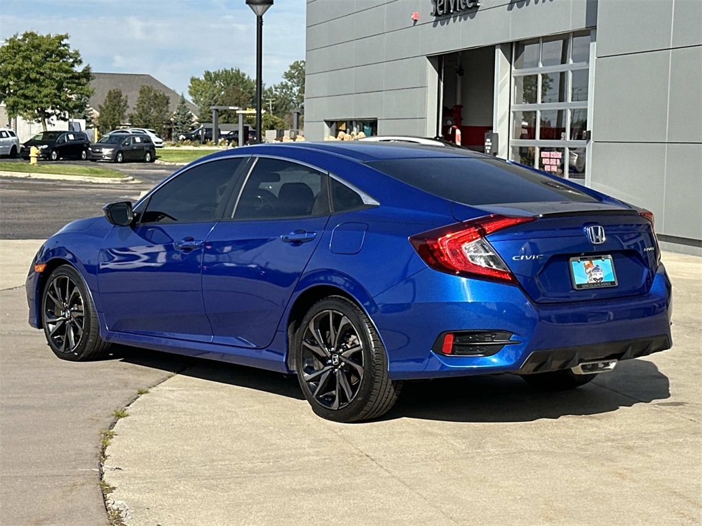 2019 Honda Civic Sport photo 3