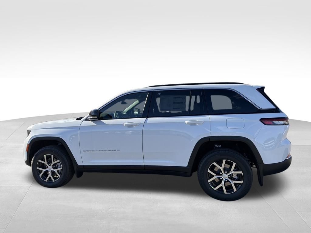 2025 Jeep Grand Cherokee Limited photo 4