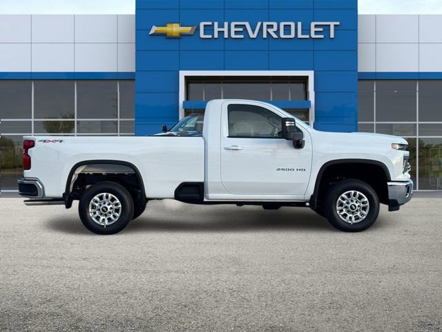 2026 Chevrolet Silverado 2500HD LT photo 3