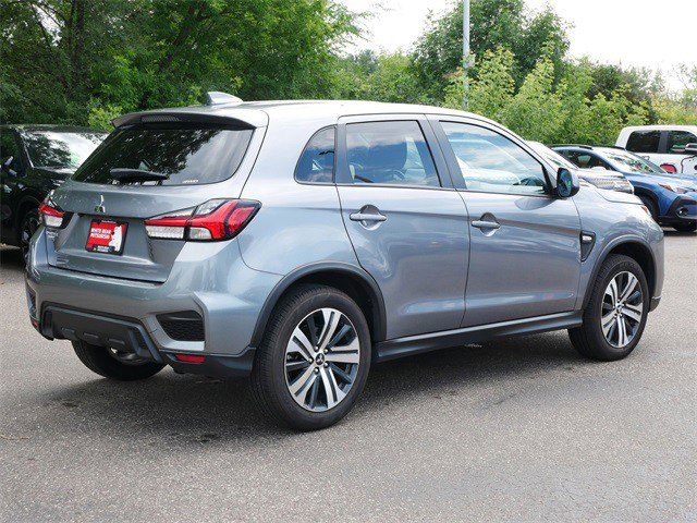 2024 Mitsubishi Outlander Sport ES photo 4