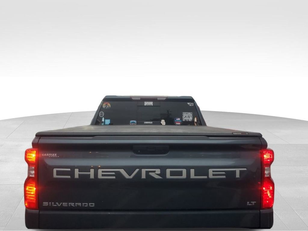 2019 Chevrolet Silverado 1500 LT photo 4