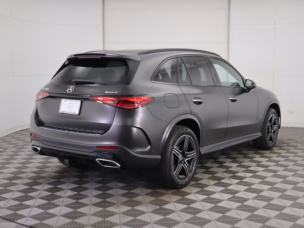 2026 Mercedes Benz GLC 300 4MATIC photo 5