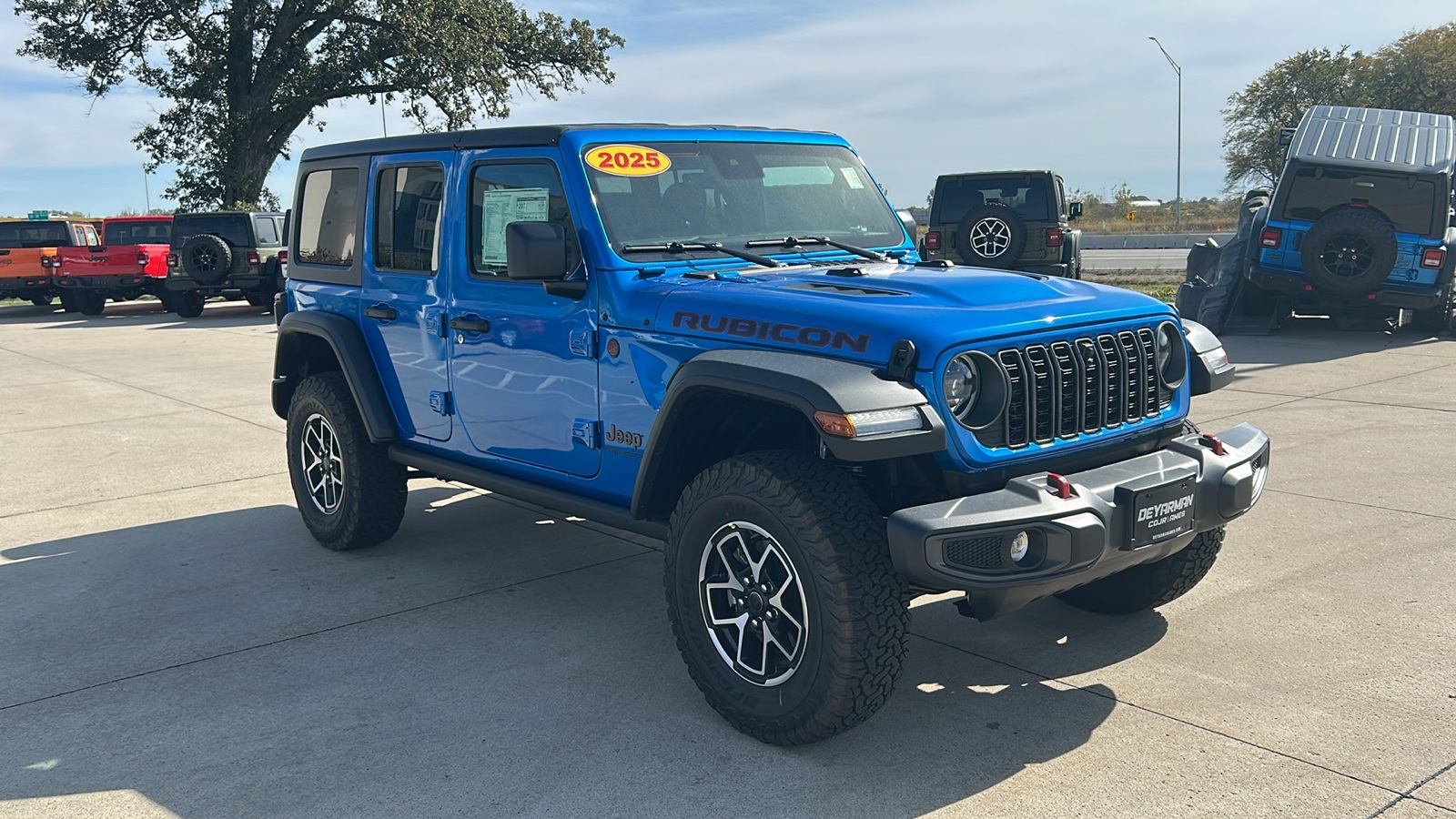 2025 Jeep Wrangler 4-Door Rubicon's photo
