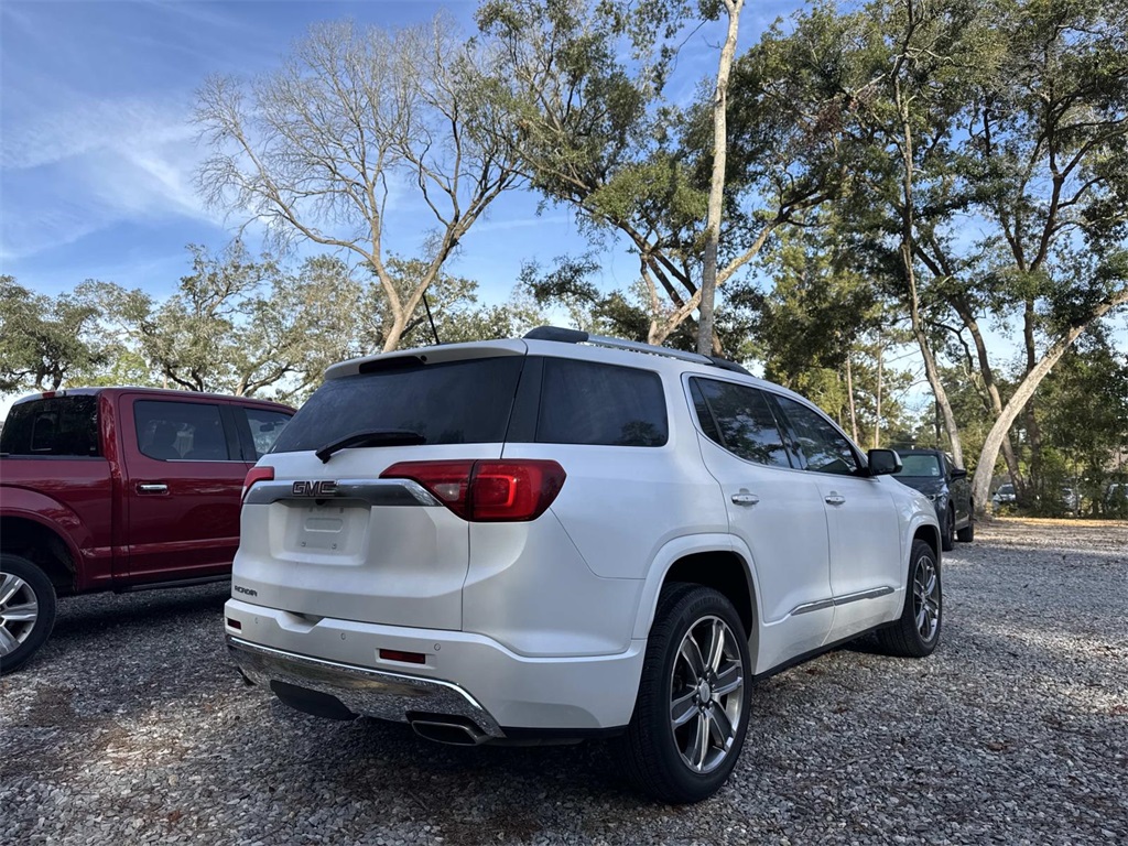2019 Gmc Acadia Denali photo 3