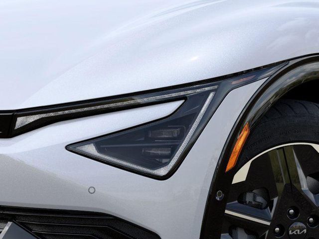 2025 Kia EV6 Light Wind photo 9