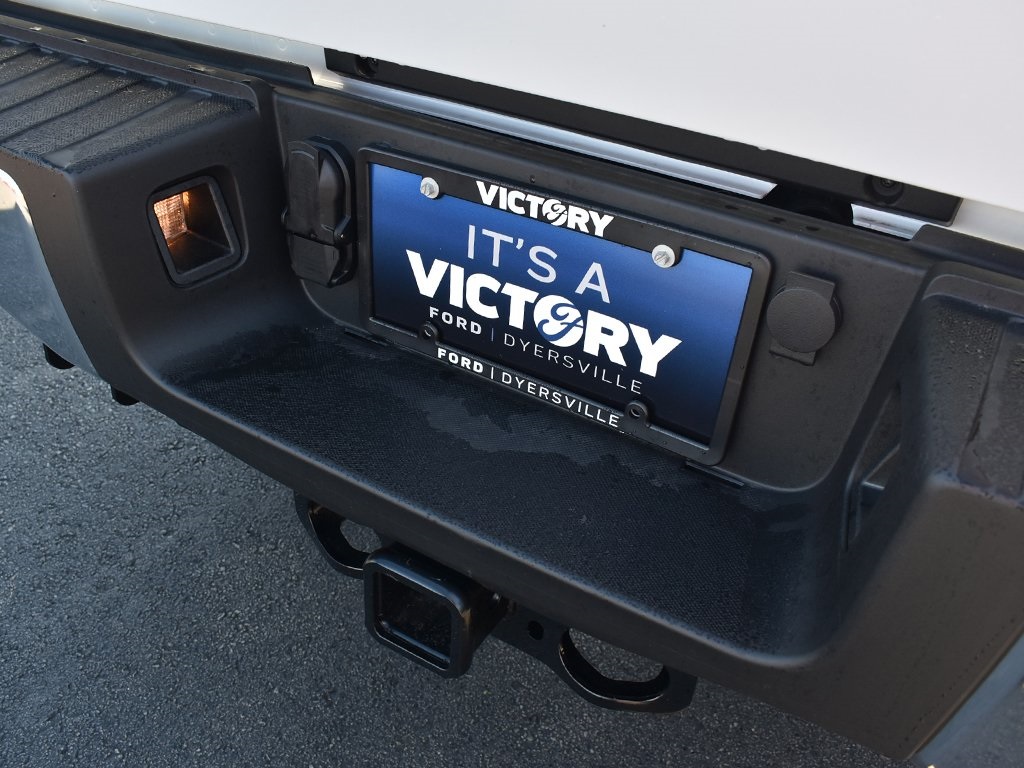 2026 Ford F-350 XLT photo 6