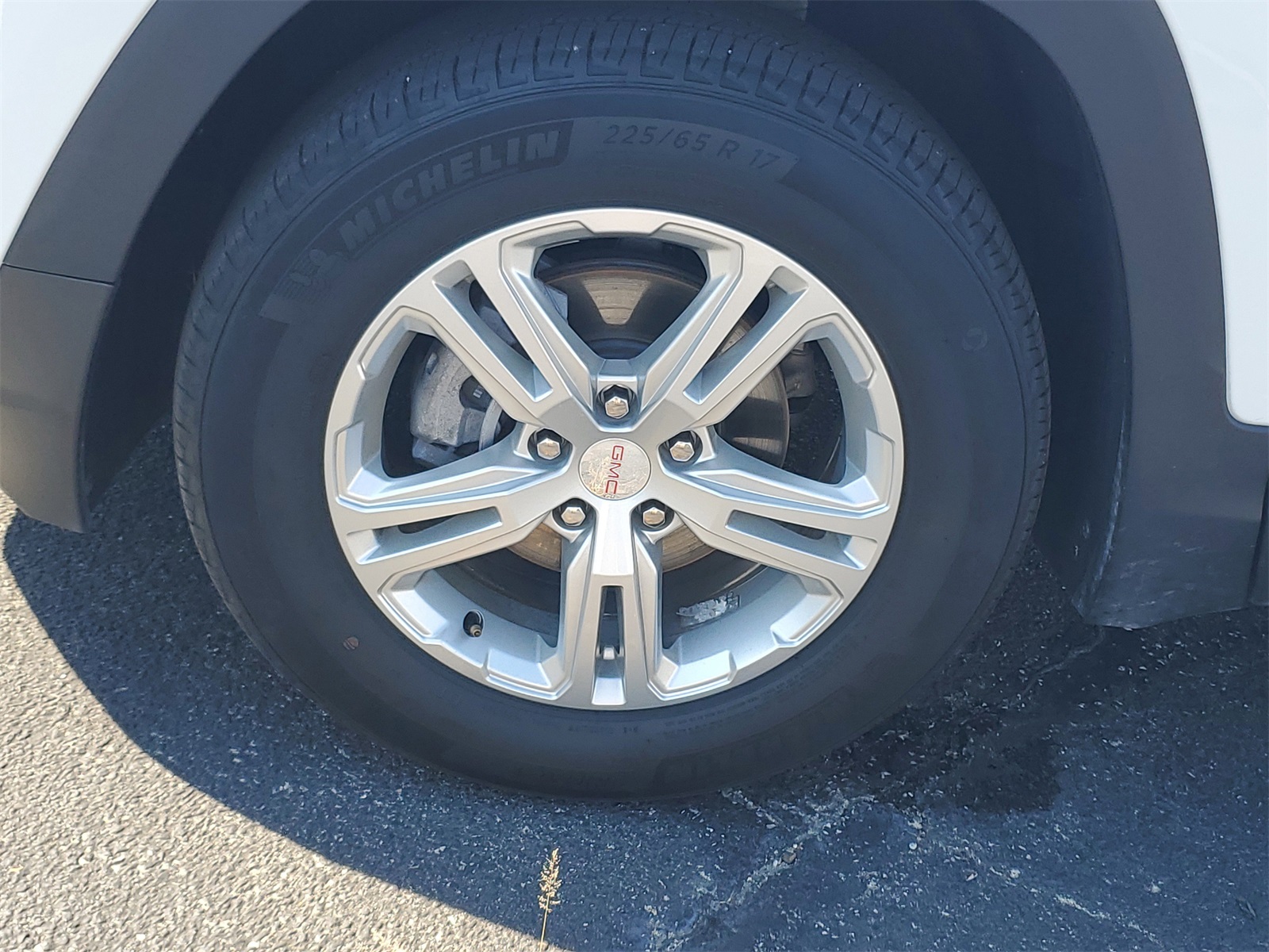 2024 Gmc Terrain SLE photo 28