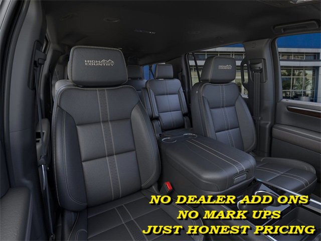 2025 Chevrolet Suburban High Country photo 14