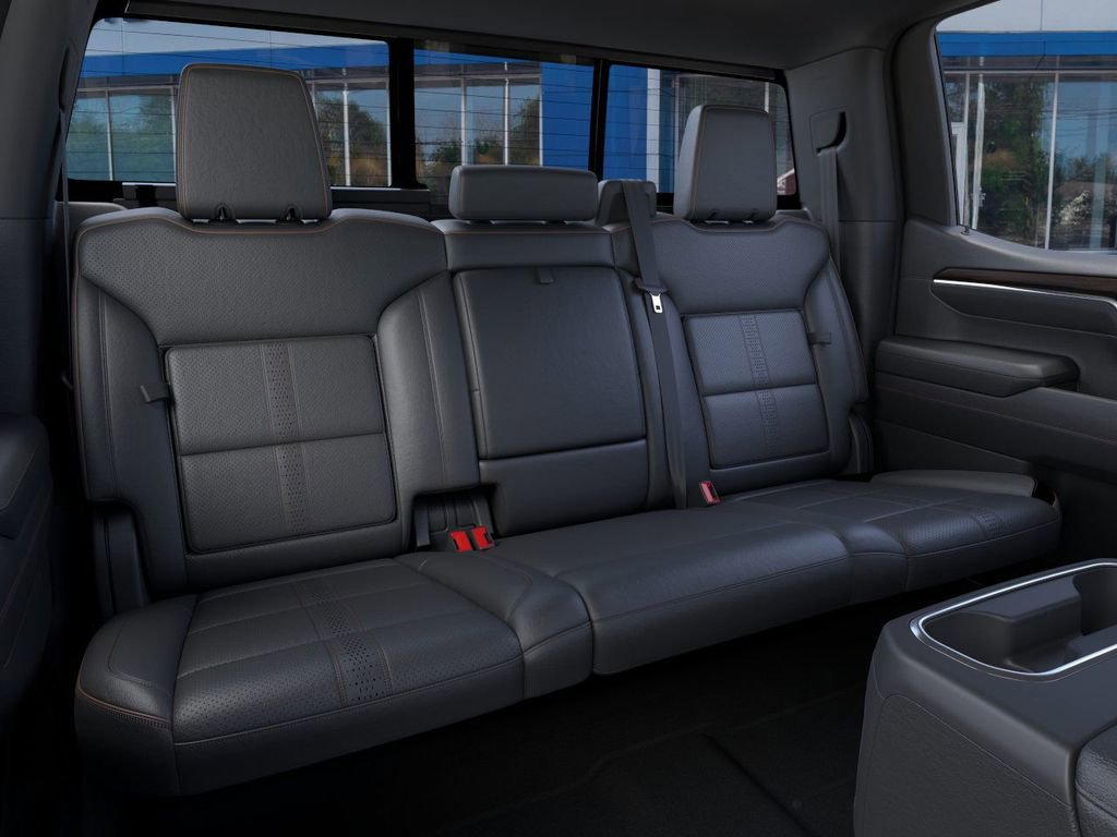 2025 Chevrolet Silverado 1500 High Country photo 17