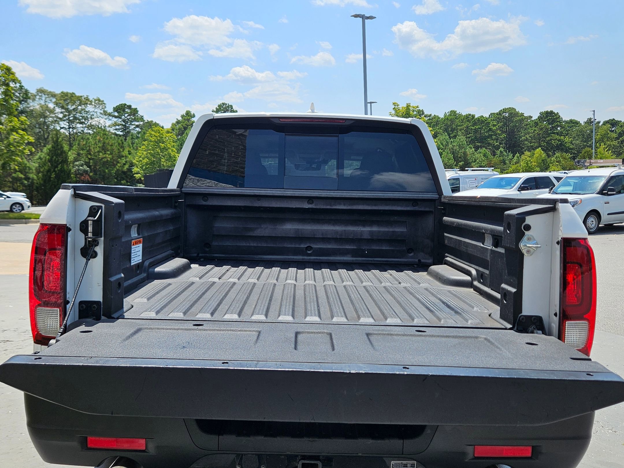 2023 Honda Ridgeline RTL photo 26