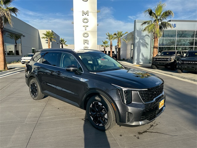 2026 Kia Sorento S's photo