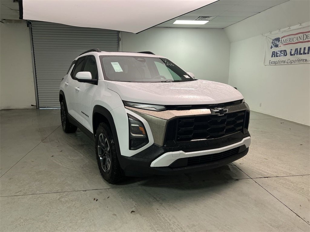 2026 Chevrolet Equinox ACTIV's photo