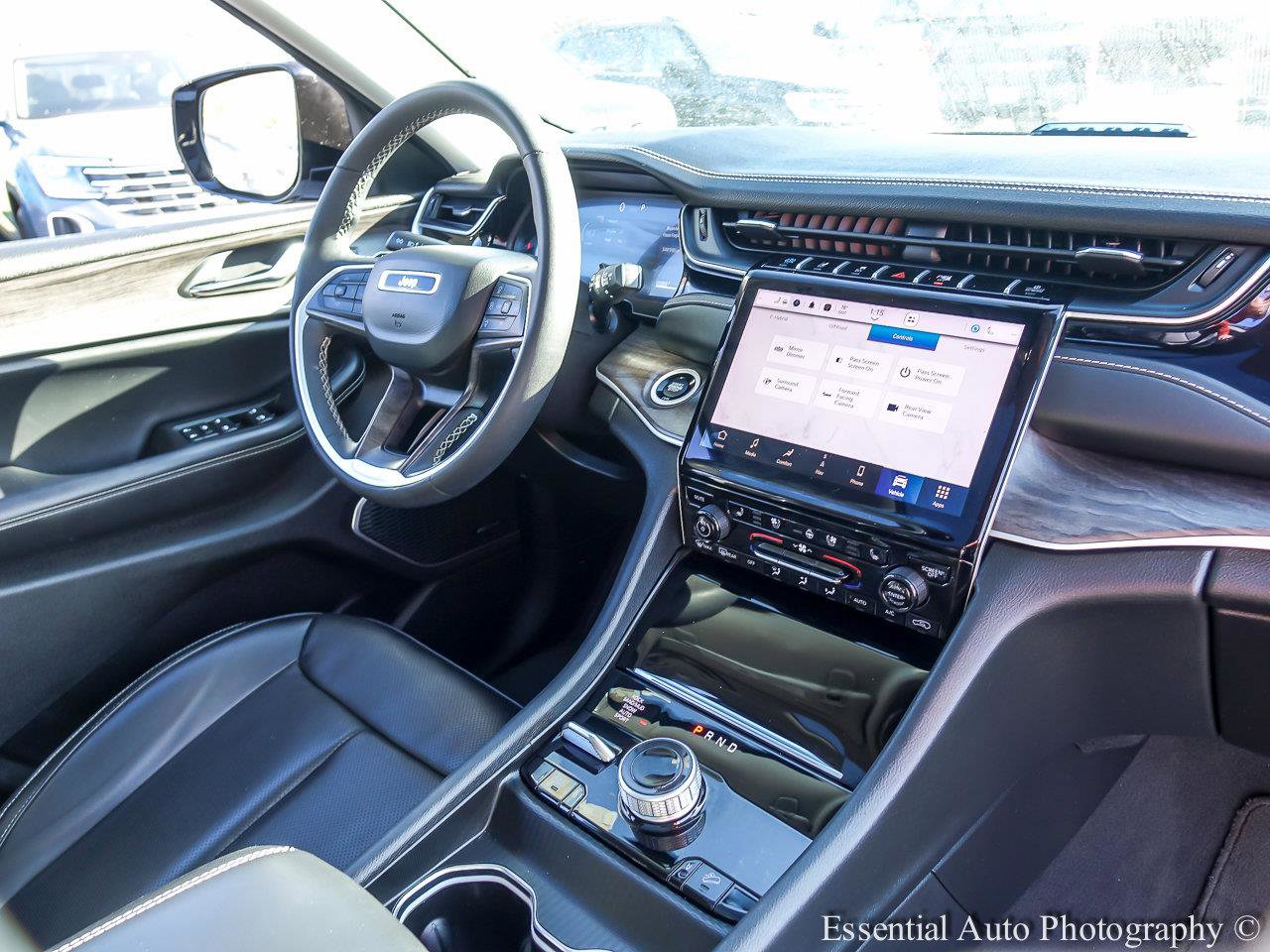 2024 JEEP GRAND CHEROKEE - Image 23