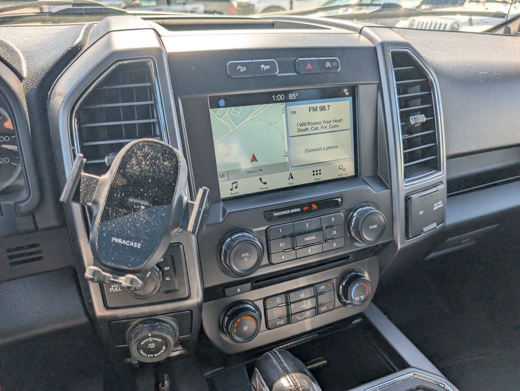 2018 Ford F-150 XLT photo 16