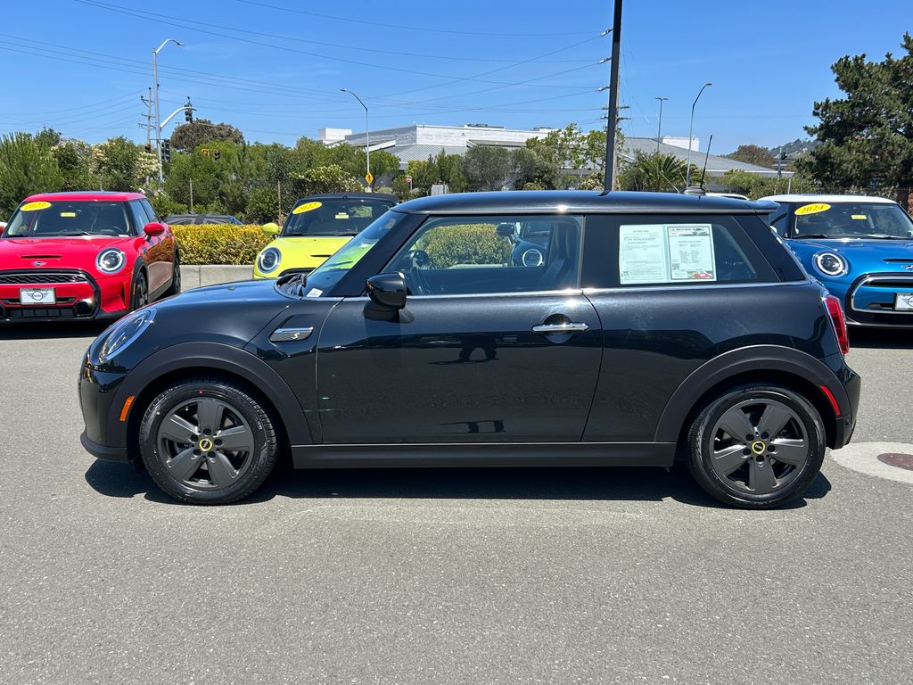Used 2024 MINI Hardtop 2 Door SE with VIN WMW13DJ07R2U47361 for sale in Corte Madera, CA