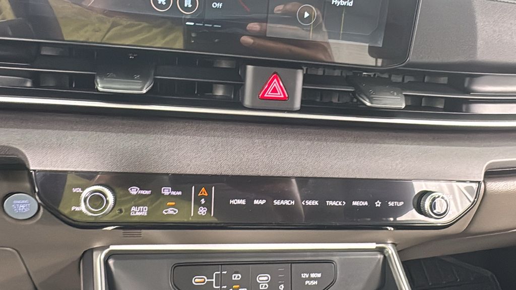 2026 Kia Carnival SX photo 29