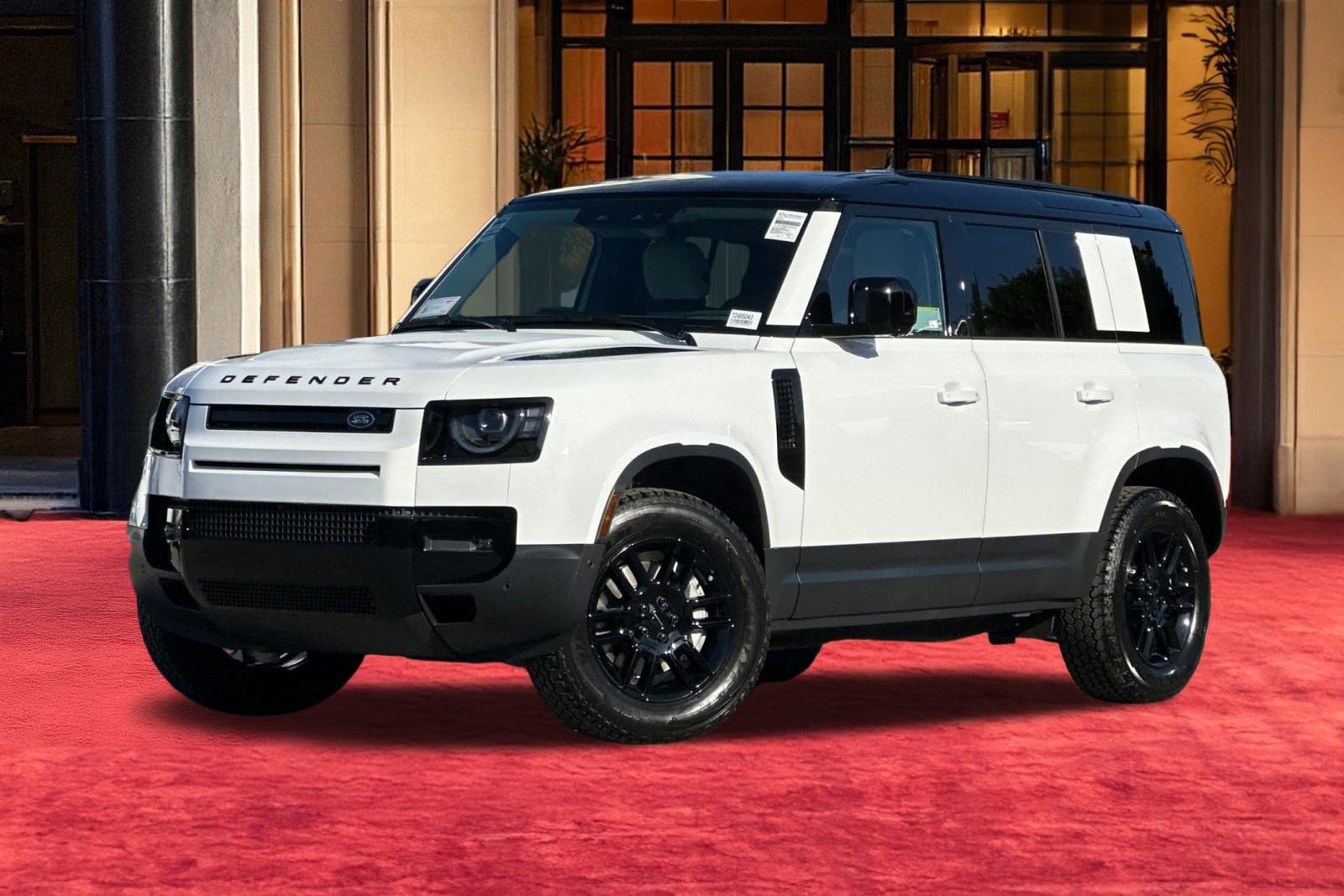 2026 Land Rover Defender S's photo