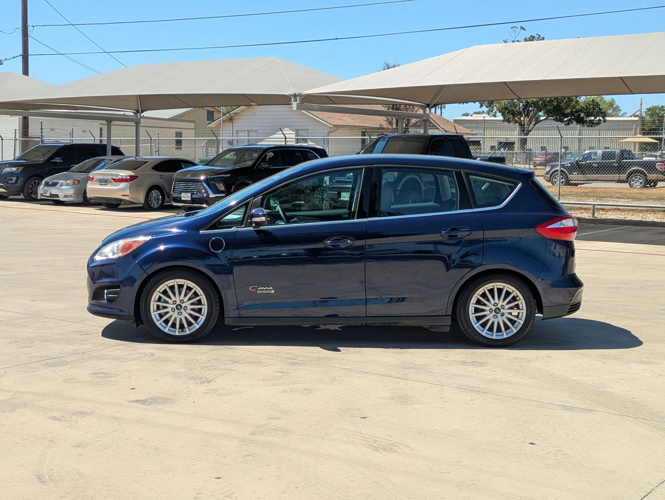 2016 Ford C-Max Energi SEL photo 6