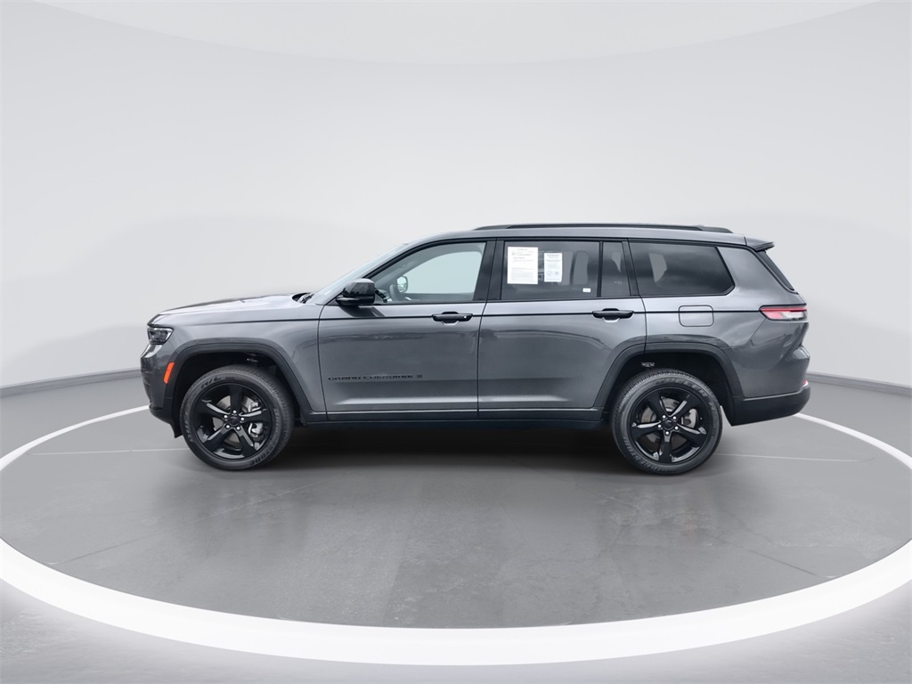 2023 Jeep Grand Cherokee Altitude photo 5