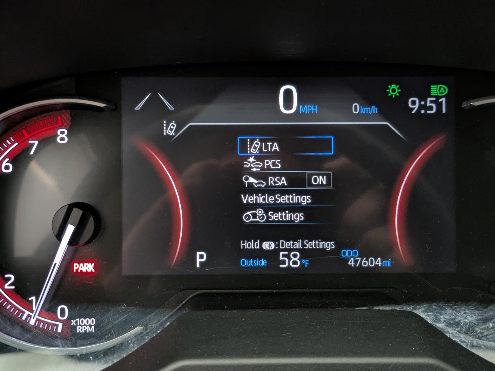2024 Toyota RAV4 LE photo 5