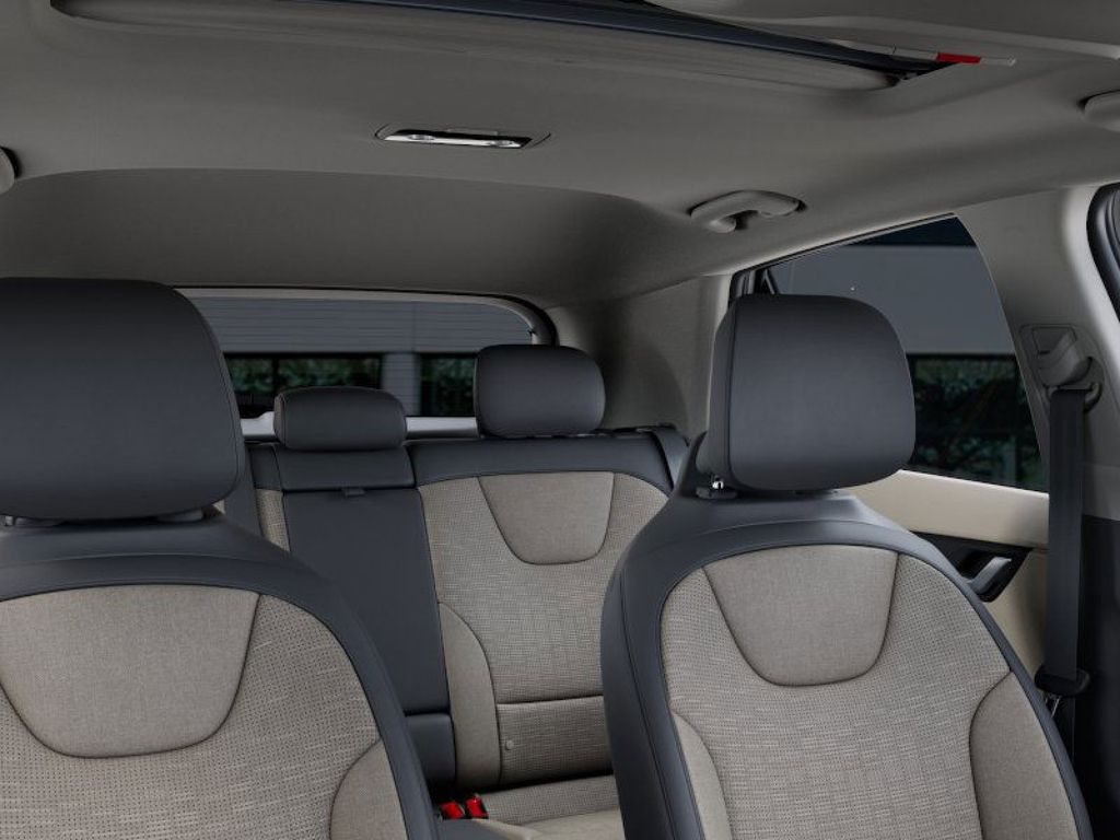 2025 Kia Niro EV Wave photo 26