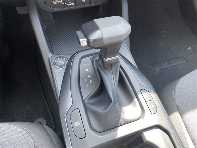 2025 Kia K4 LXS photo 21