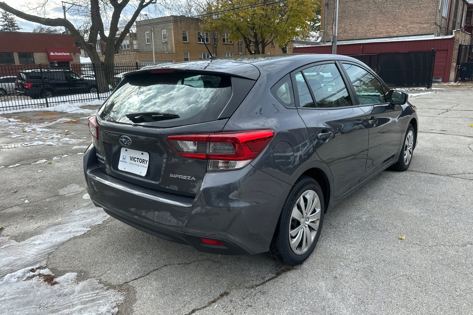 2022 Subaru Impreza Base photo 2