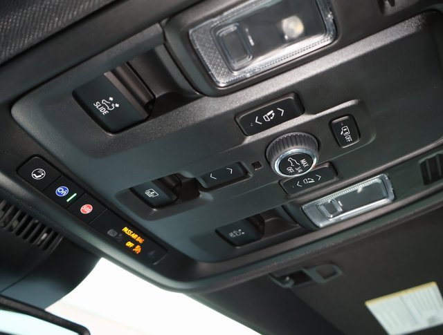 2025 Chevrolet Tahoe RST photo 20