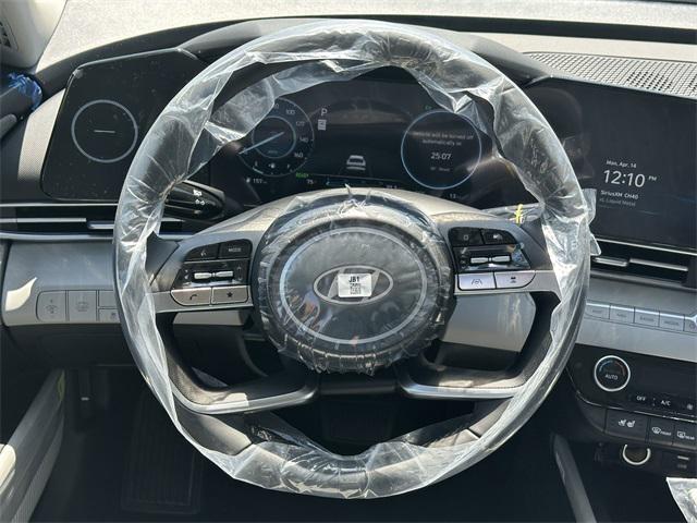2025 Hyundai Elantra Hybrid Limited photo 20