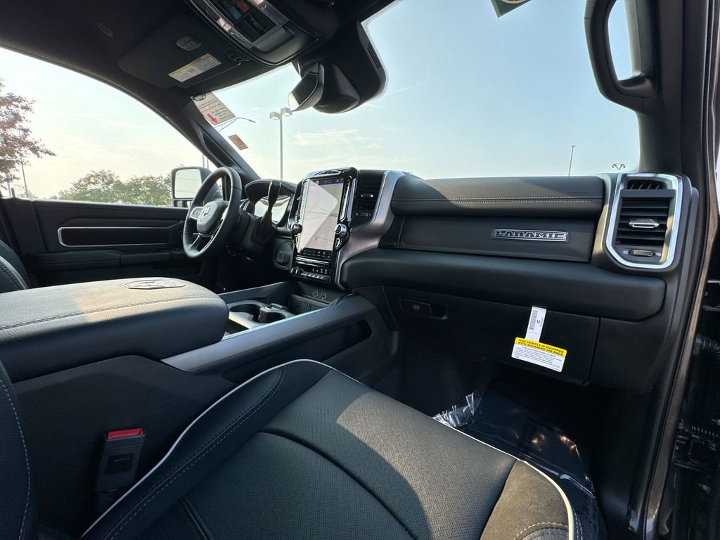 2025 Ram 2500 Laramie photo 26