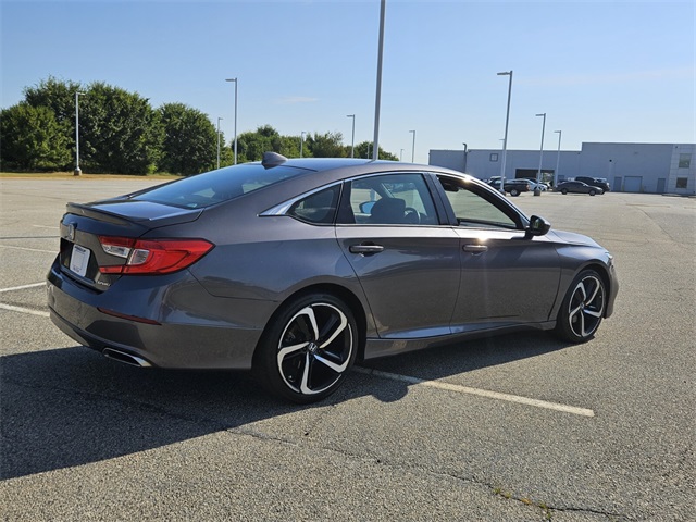 2018 Honda Accord Sport photo 14