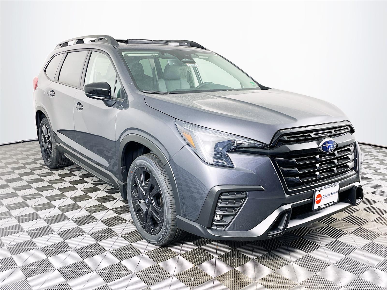 2025 Subaru Ascent Onyx Edition-Premium's photo