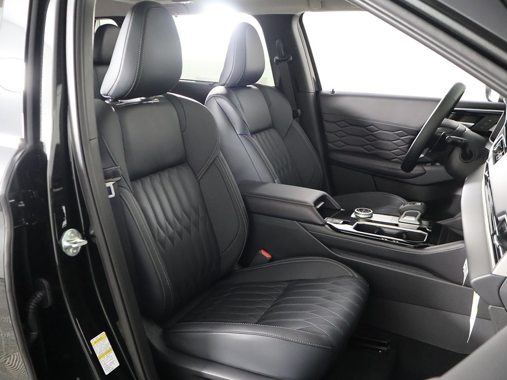 2025 Mitsubishi Outlander SEL GT photo 30