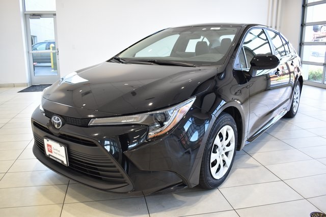 2024 Toyota Corolla LE photo 4